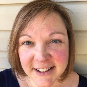 Meet your Posher, Liz